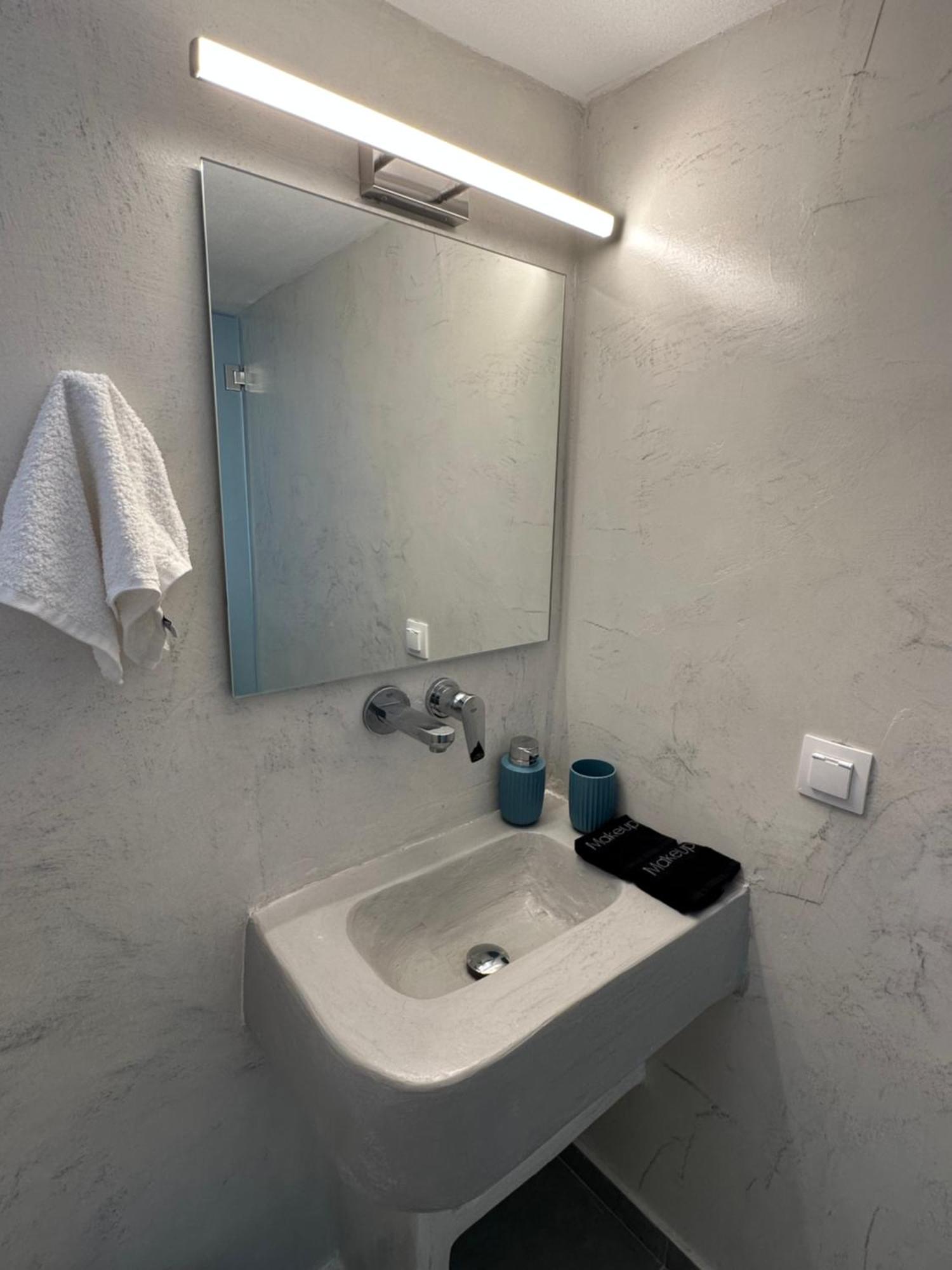 Iakovos' Luxury Penthouse Daire Tínos Dış mekan fotoğraf