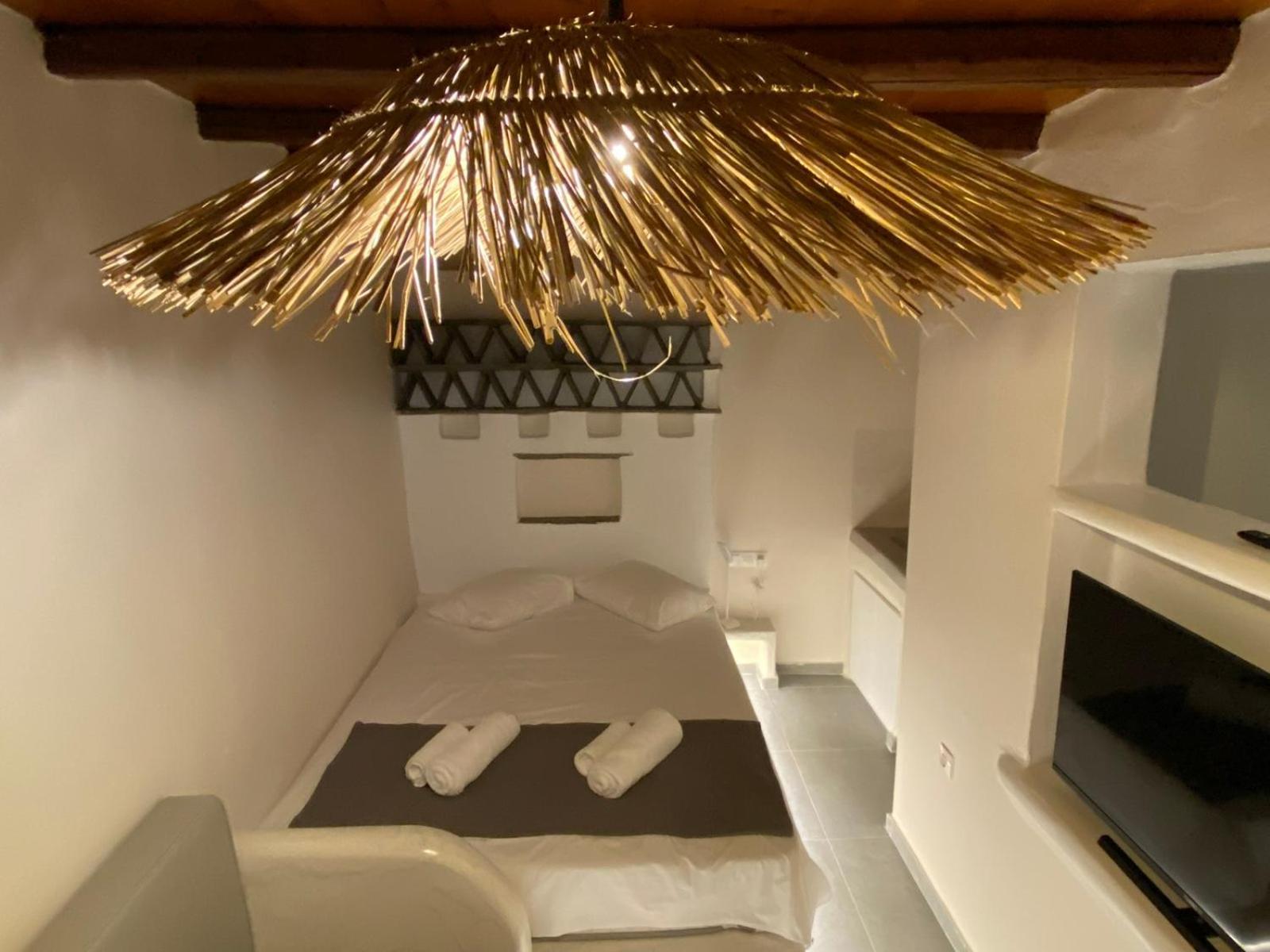 Iakovos' Luxury Penthouse Daire Tínos Dış mekan fotoğraf